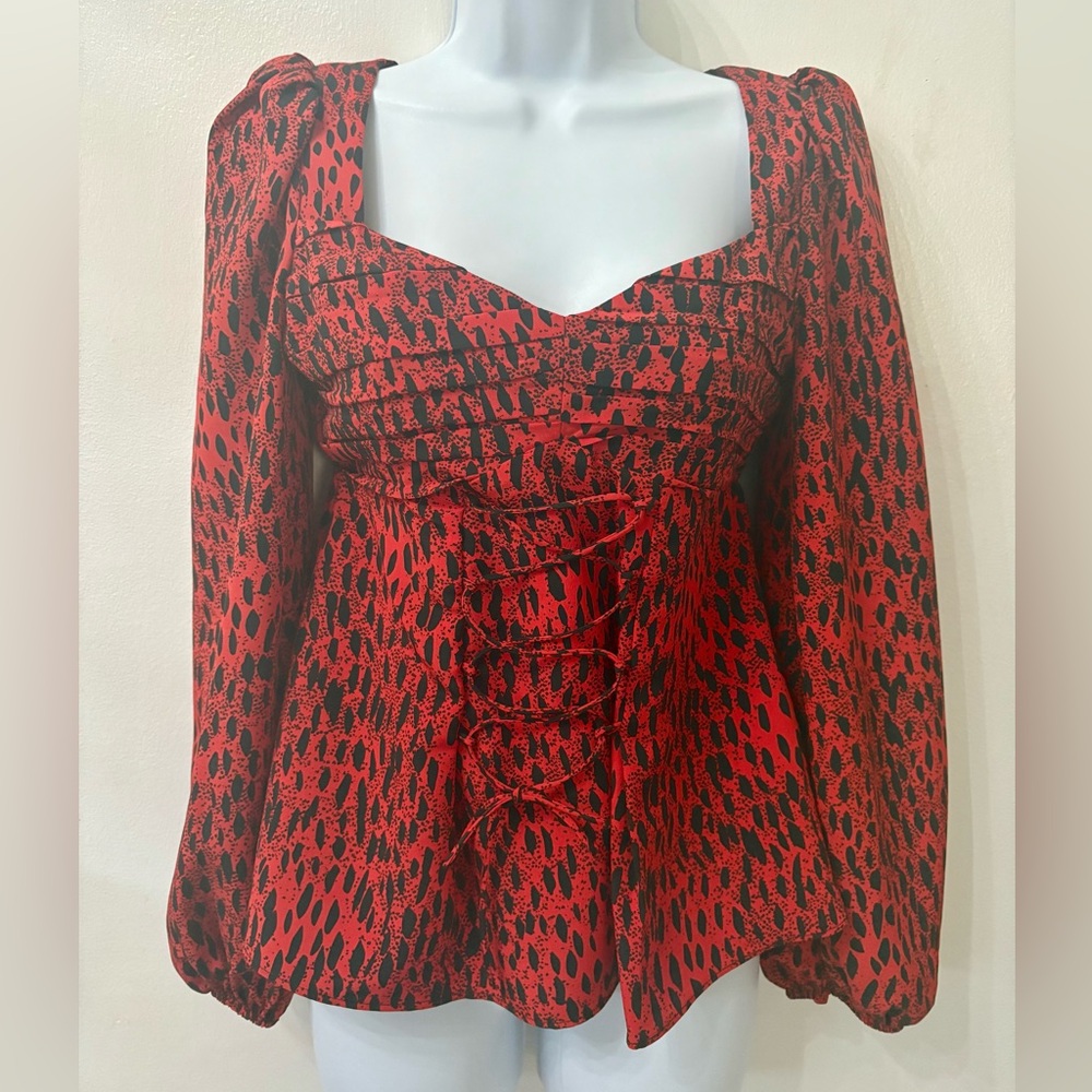 TOPSHOP Ruched Top leopard theme women’s size 2 Red
